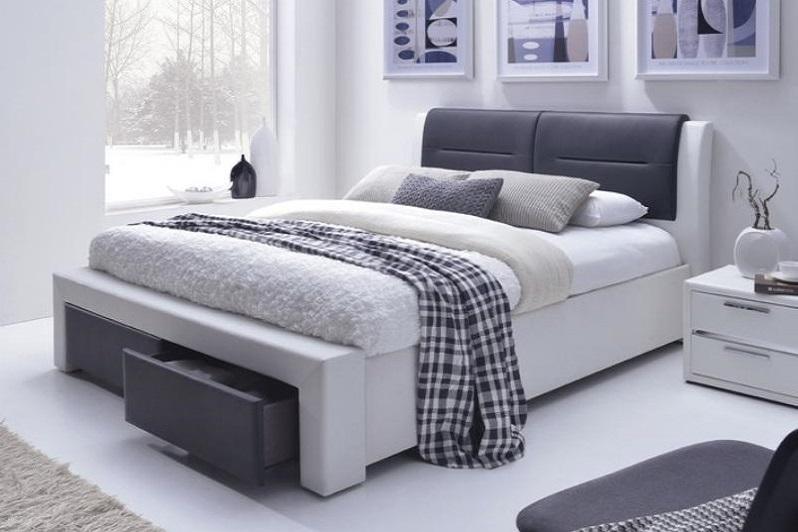 CASSANDRA-S čalouněná manželská postel 160x200 s roštem